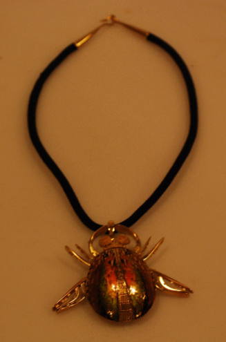 Pendant brooch in the form of a water beetle