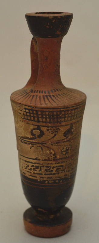 Attic black-figure lekythos ornamented with ivy-wreaths, meander band and cross bar band