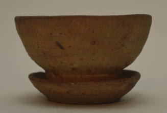 Greyware up with attached "saucer" foot