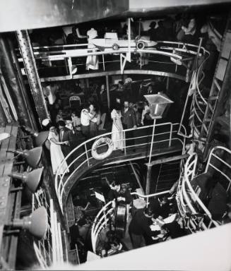 Japanese couples dancing to music of Japanese band at the Showboat nightclub, Tokyo
