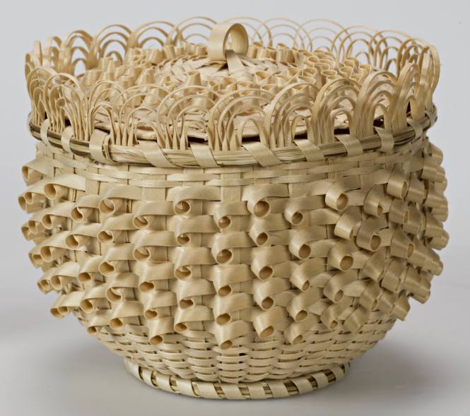 Fancy basket with Lid