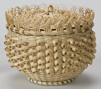 Fancy basket with Lid