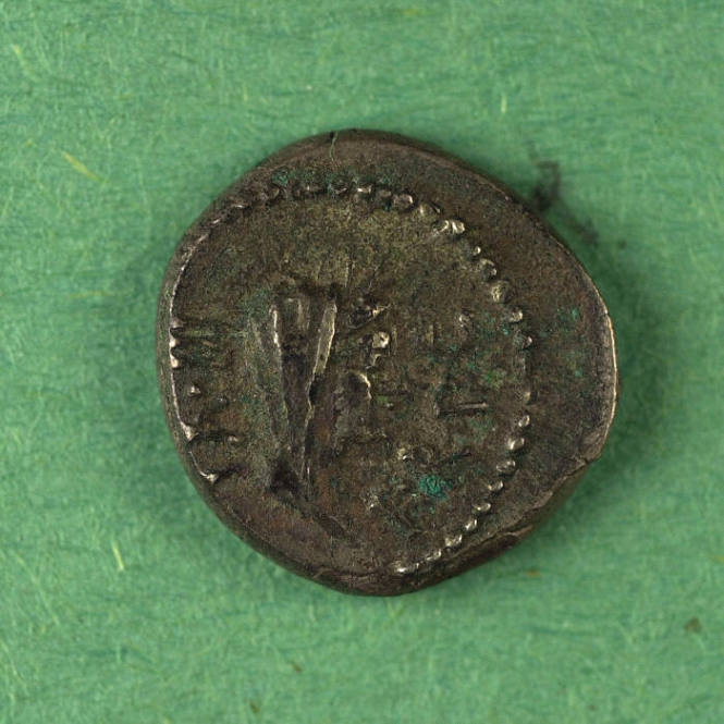 quinarius, Triumviral, 39 BCE