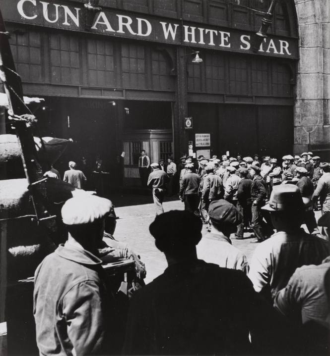 Mustering Stevedores, White Star Line
