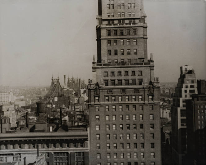 View from Matisse Gallery towards Manhattan Bidge