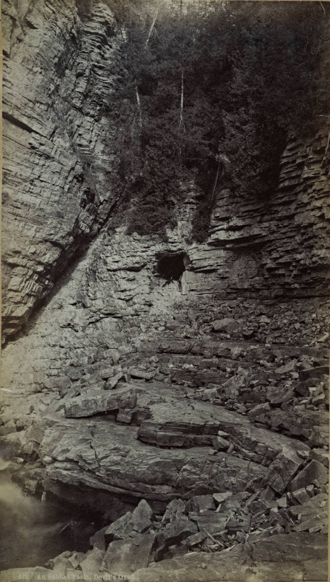 Ausable Chasm, Devils Oven