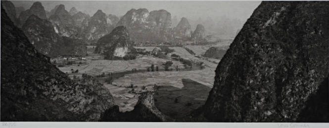 Yue Liang Shan Yangshuo (The River Flows into the Heavens)