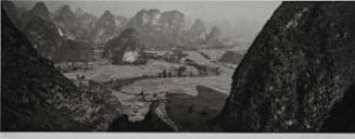 Yue Liang Shan Yangshuo (The River Flows into the Heavens)