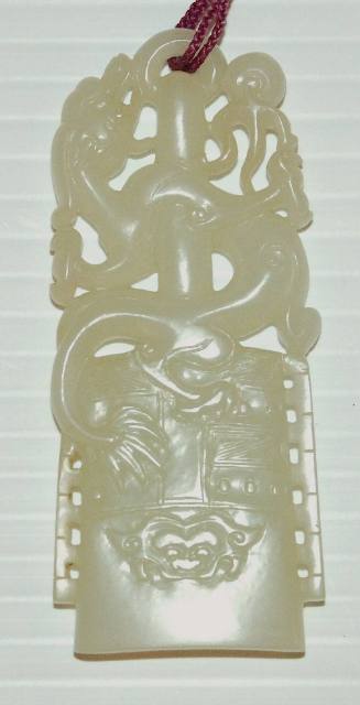 Jade pendant - Late Chou bell with open work dragon