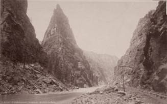 4403. Curicanti Needle, Black Canyon