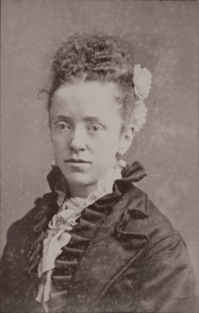 Unknown woman