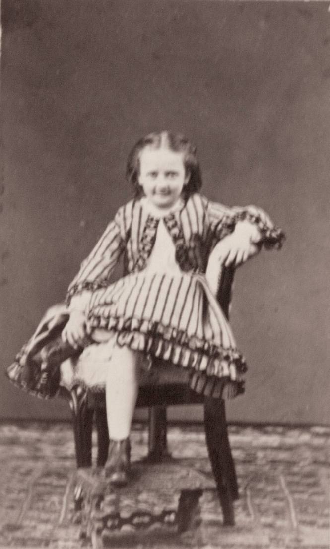 Fannie B. Floe (Hoe?)