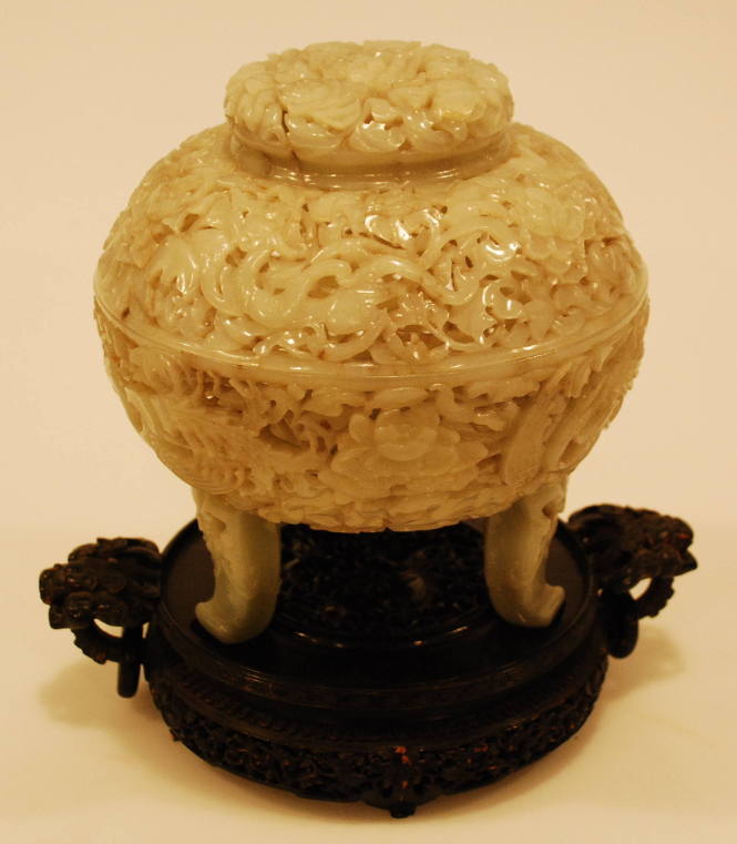Jade T'ou Shaped Vessel
