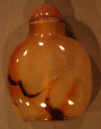 Snuff bottle