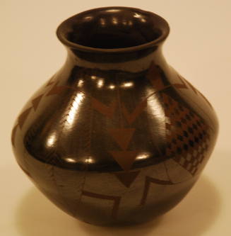 Vessel (lizard design)