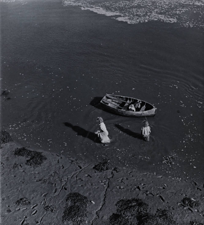 Caitlin Thomas, Dog Mably in Boat, Daughter Aeron