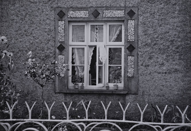 Laugharne, Carmarthenshire (curtained window), Wales