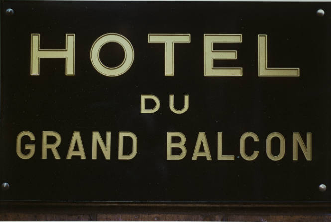 Untitled (hotel) from L'Histoire de France portfolio