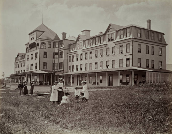 Untitled (Grand View House)