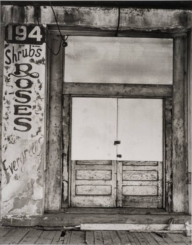 A Reade Street entrance to 187 West Street, from The Destruction of Lower Manhattan