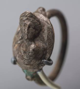 Ring with Female Bust (Aphrodite?)