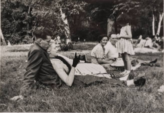 Wimbledon Common, London (Couple reading)