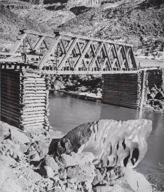 Santa Fe Essay - Battleship Lodge (strange composition) by the Rio Grande, New Mexico