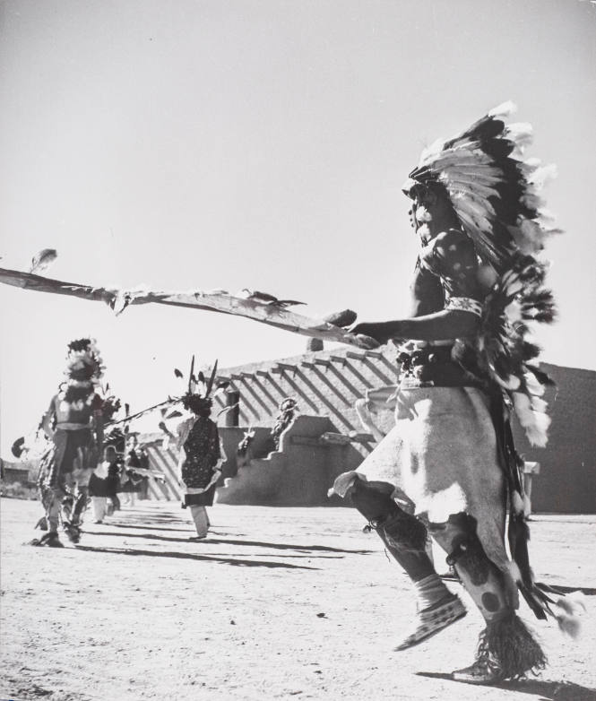 Santa Fe: Comanche war dance