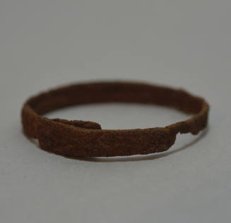 Small ring (bracelet)