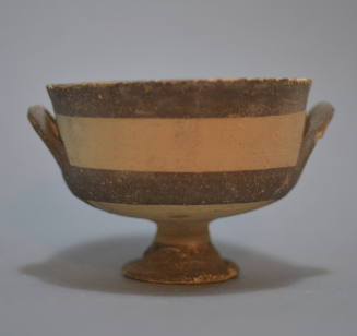 Cypriot footed kylix with lateral handles