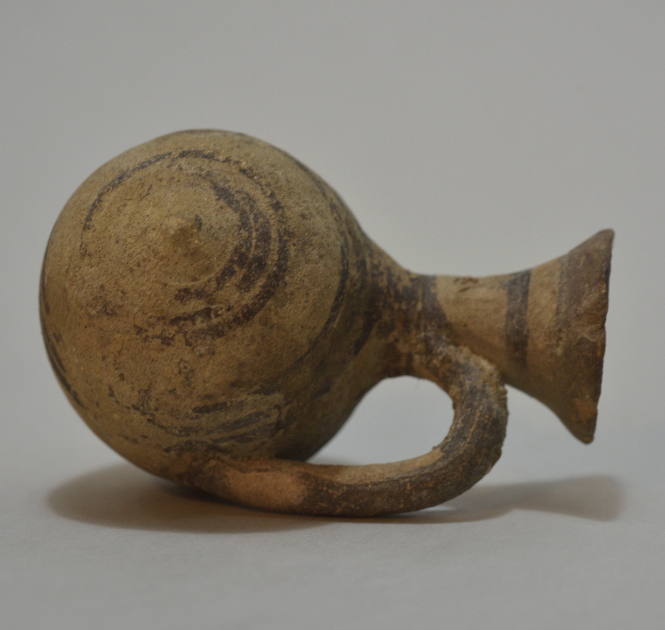 Cypriot small barrel jug, buffware with concentric decroation