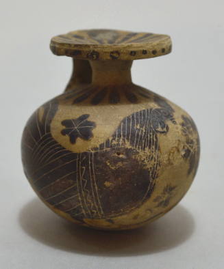 Italo-Corinthian round aryballos decorated with rooster and rosettes