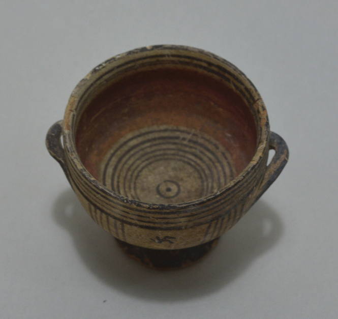 Small kylix