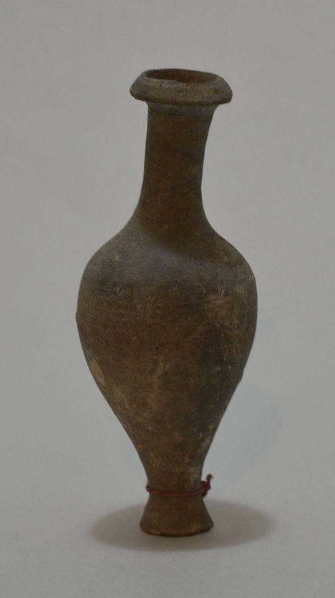 Cypriot greyware narrow - necked bottle