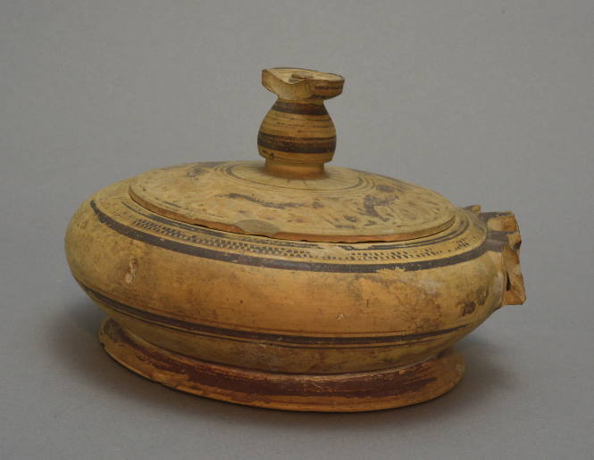 Corinthian (or Italo-Corinthian) Plemochoe (lidded bowl)
