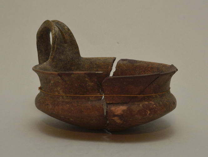 Impasto ware kantharos with high handle