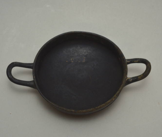 Lylix, ring base, reserved bands on base
