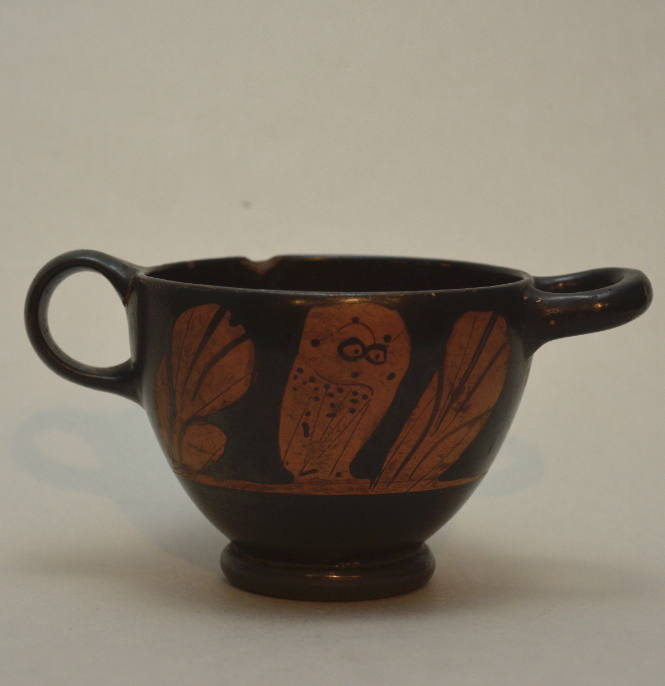 Attic red-figure kotyle (small drinking cup)