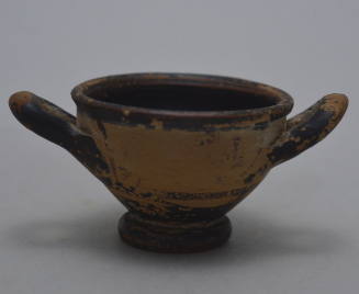 Miniature black-glazed skyphos with reserved bands