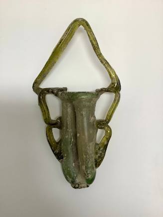 Roman double cosmetic tube with high handle of trailed loops