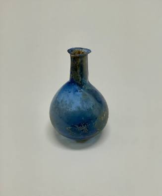 Small bottle with pear-shaped globular body and narrow neck