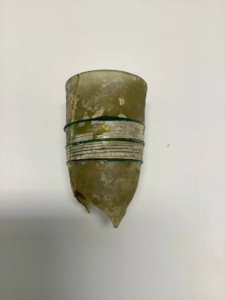 Beaker with trailed thread decoration