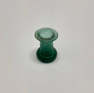 Roman bottle with wide neck and lip