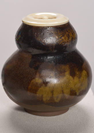 Satsuma ware tea caddy in the shape of a gourd