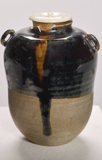 Tanba tea caddy with handles