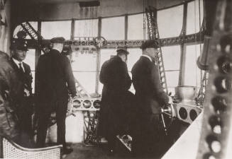 Navigahöusprainne des Luftschiffes ‘Graf, Zeppelin’ [Navigation room of the Graf Zeppelin], from “Studies of Construction and Flying of the Graf Zeppelin”