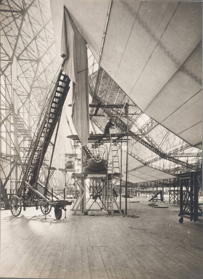 Untitled, from “Studies of Construction and Flying of the Graf Zeppelin”