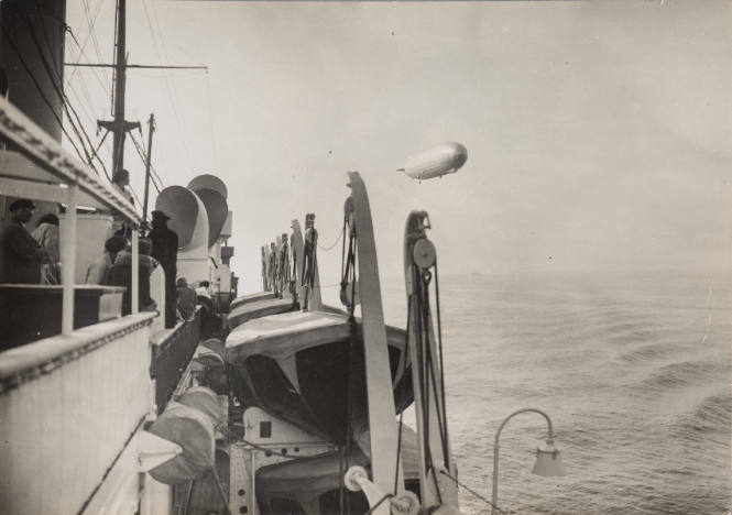 Untitled, from “Studies of Construction and Flying of the Graf Zeppelin”