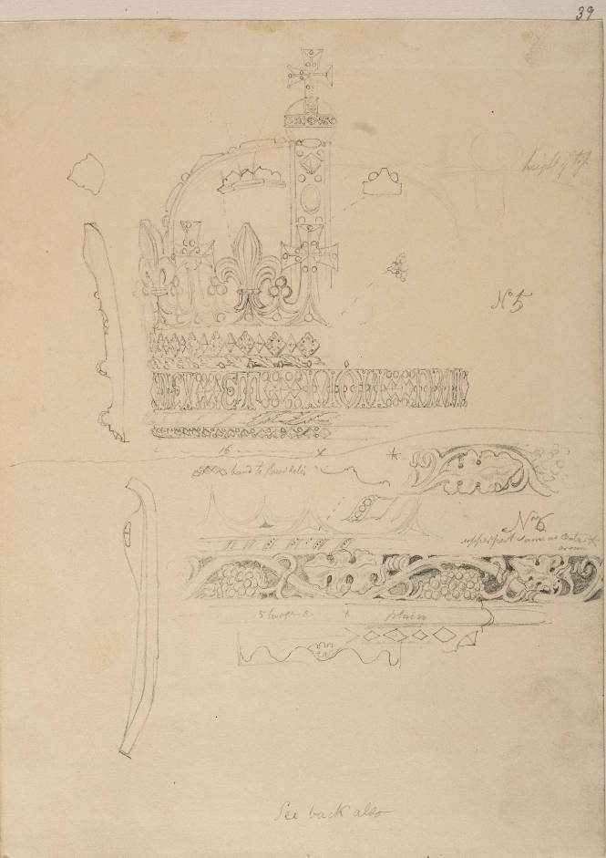 King's College Chapel, Crown on Wall Side of Nave