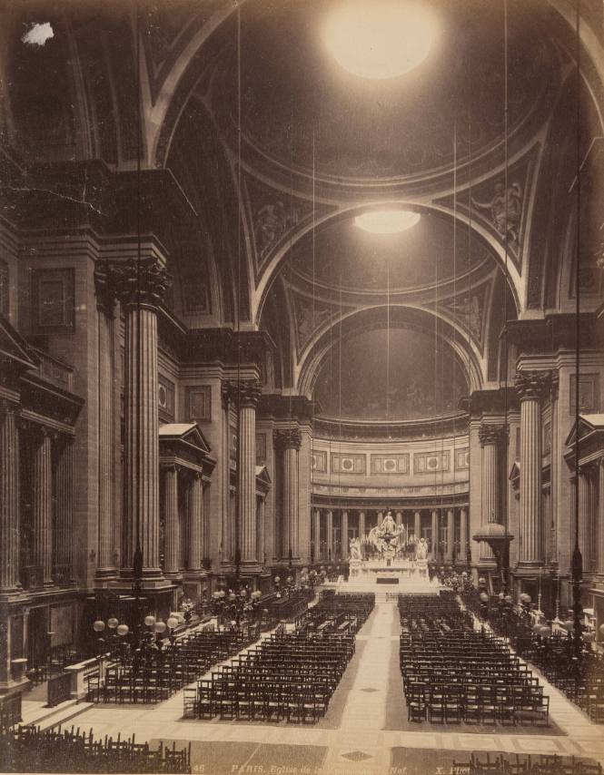 46 Paris. Eglise de La